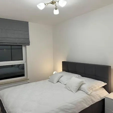 Janickiego 166 Parking Free * Познань